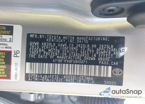 2015 Toyota Camry Le z USA, uszkodzony, nr VIN 4T1BF1FK8FU945071